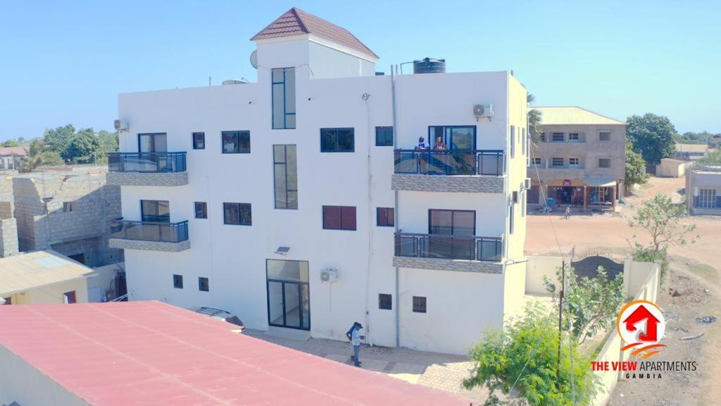 The View Apartments Brusubi Dış mekan fotoğraf