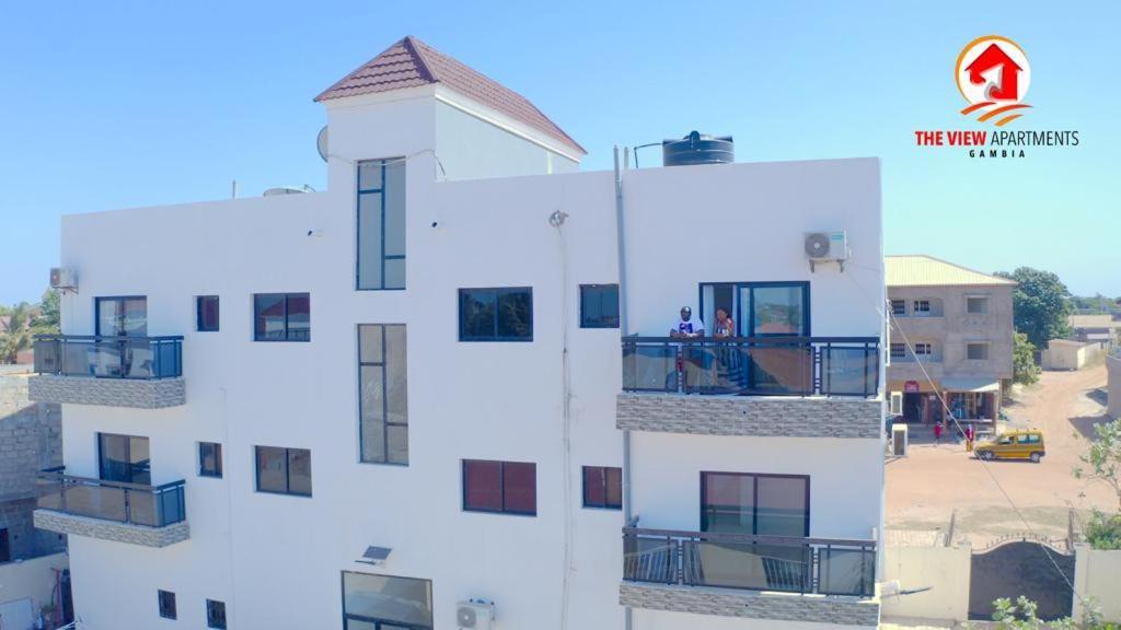 The View Apartments Brusubi Dış mekan fotoğraf